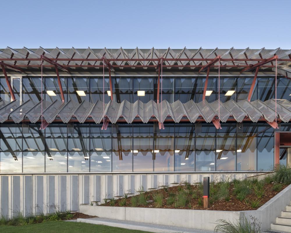 UTAS the Shed with Fielders ARAMAX steel by the help of The Design Solutions team 