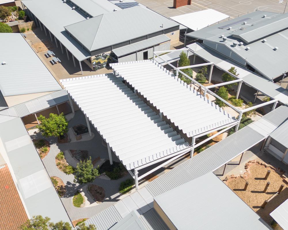 West Lakes Primary School with Fielders ARAMAX®.