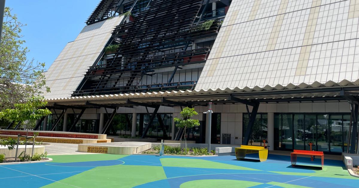 Charles Darwin ARAMAX Roof