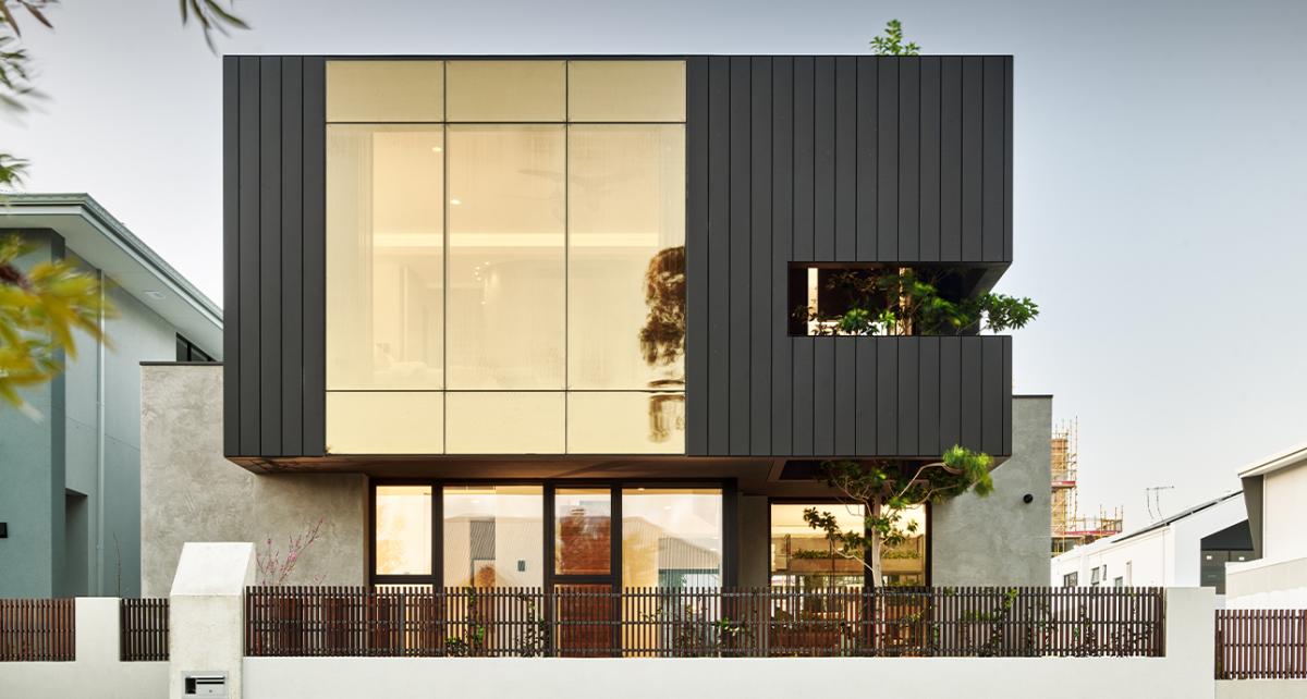 Vertical cladding made possible with Fielders 