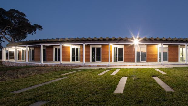 Crace Medical Centre Fielders with ARAMAX® Cladding